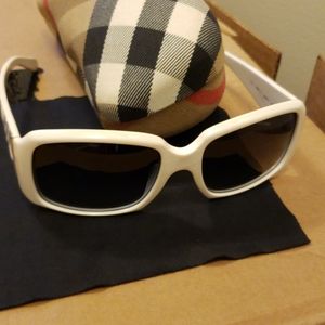 Burberry sunglasses